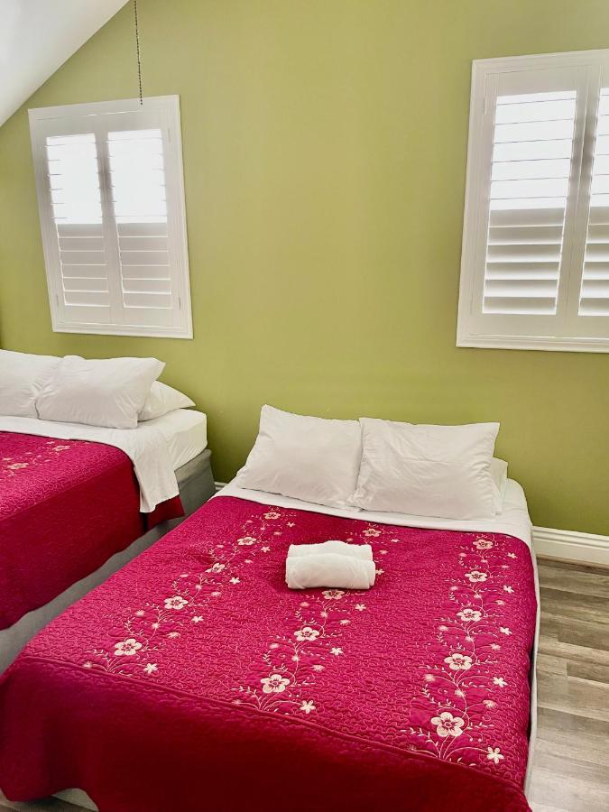 Private Large La Bedroom W Private Full Bathroom Or Half-bathroom - Tv - Ac - Wifi - Private Fridge Near Usc - Exposition Park - Usc Memorial Coliseum - Banc Of California Bmo Stadium - Downtown Angeles Dtla - Of Southern California Us * Los Angeles